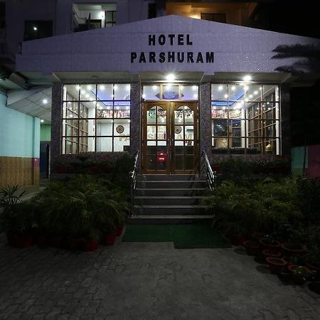 Hotel Parshuram グワーハーティー エクステリア 写真