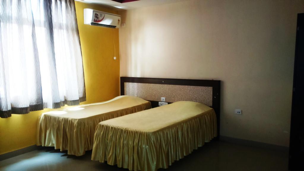 Hotel Parshuram グワーハーティー エクステリア 写真