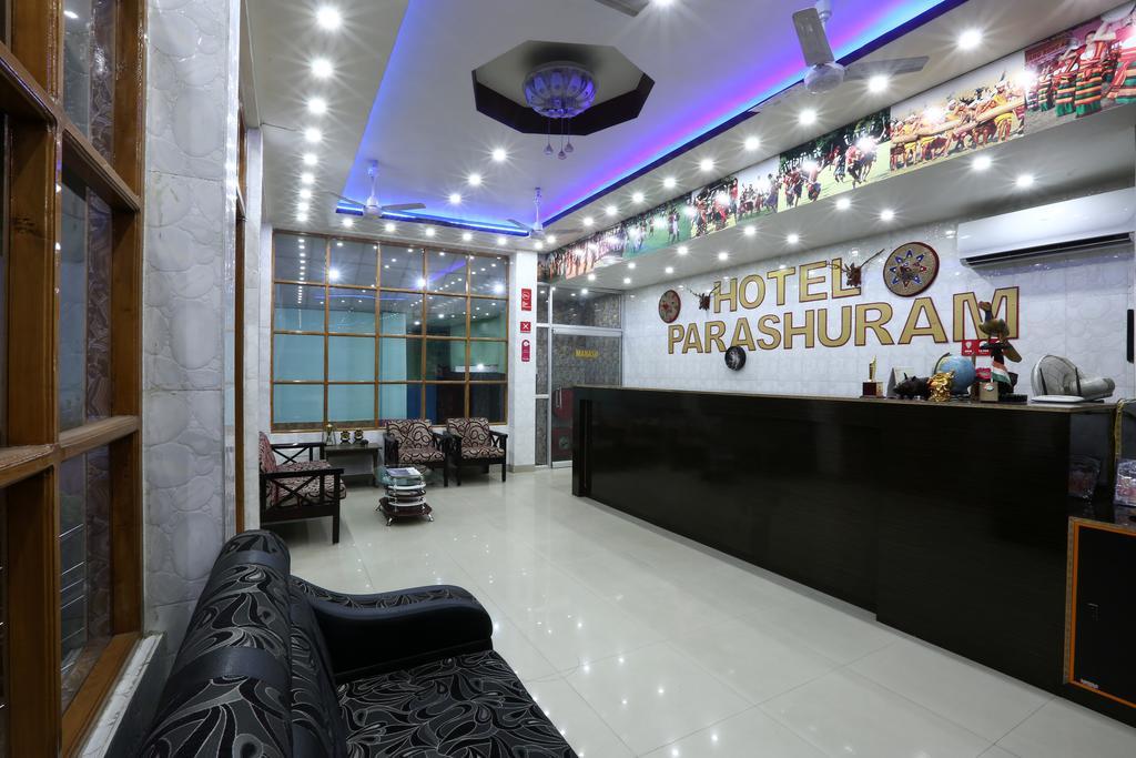 Hotel Parshuram グワーハーティー エクステリア 写真
