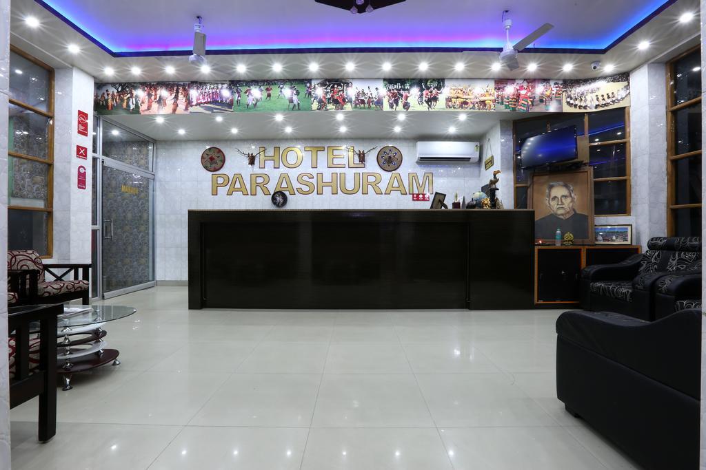 Hotel Parshuram グワーハーティー エクステリア 写真