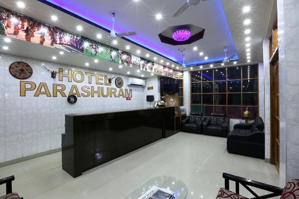 Hotel Parshuram グワーハーティー エクステリア 写真