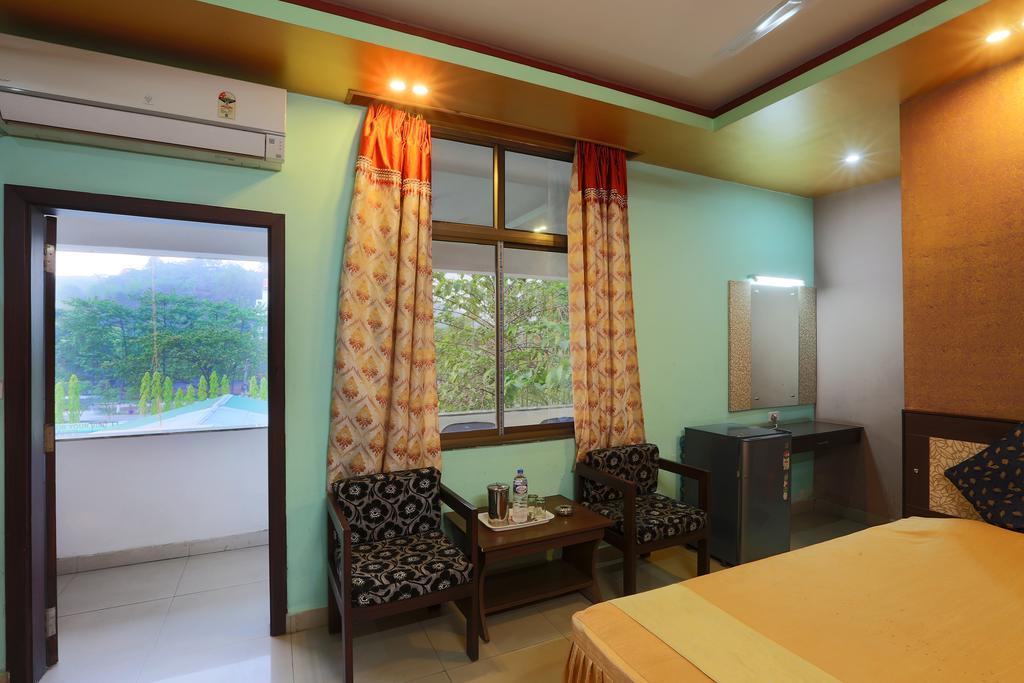 Hotel Parshuram グワーハーティー エクステリア 写真